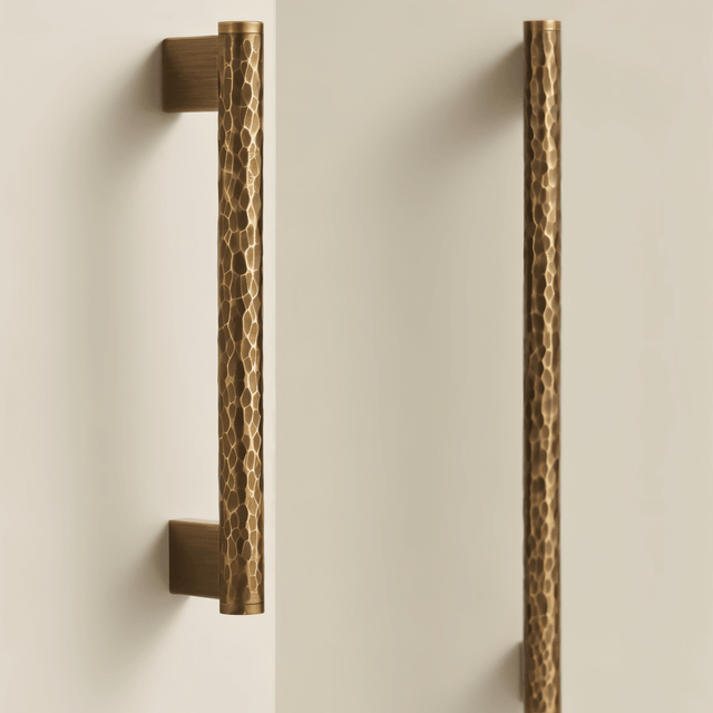 Stria Knob & Pull Bar - Residence Supply