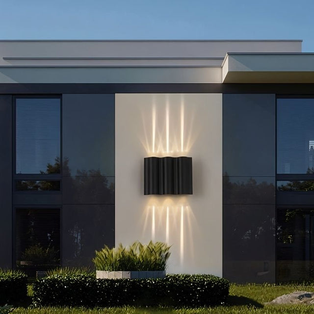 Trevis Outdoor Wall Lamp - Residence Supply