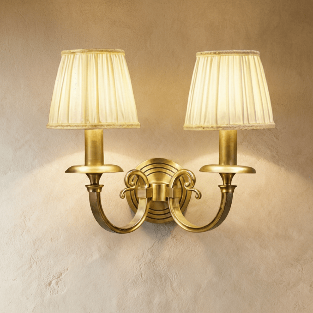 Uloma Wall Lamp - Residence Supply