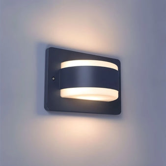 Xyveron Outdoor Wall Lamp - Residence Supply