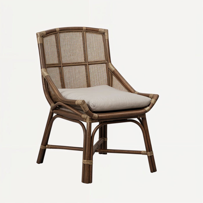 Elegant Yizi Accent Chair