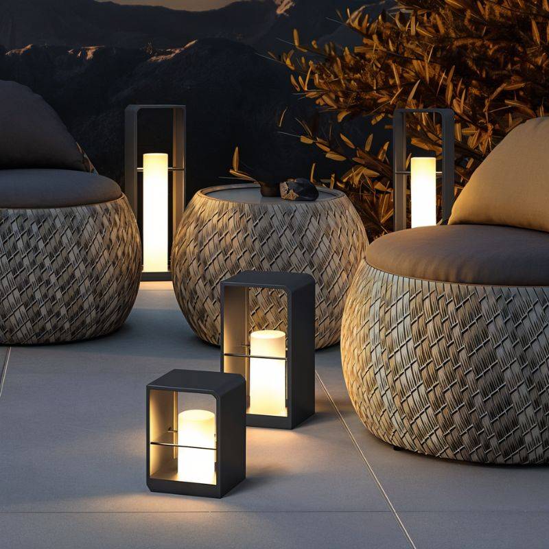 Zence Outdoor Garden Lamp
