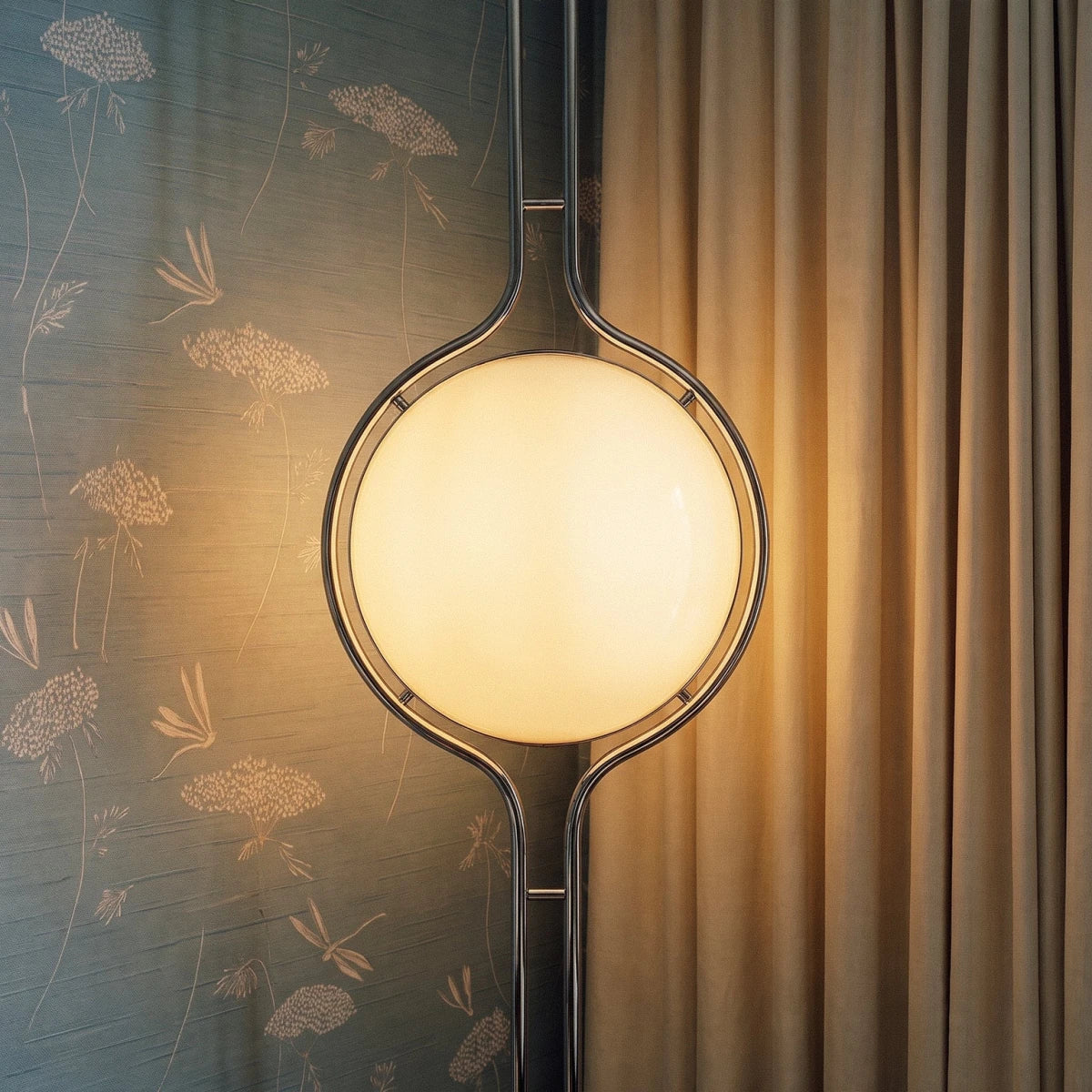Zuru Floor To Ceiling Lamp - Residence Supply