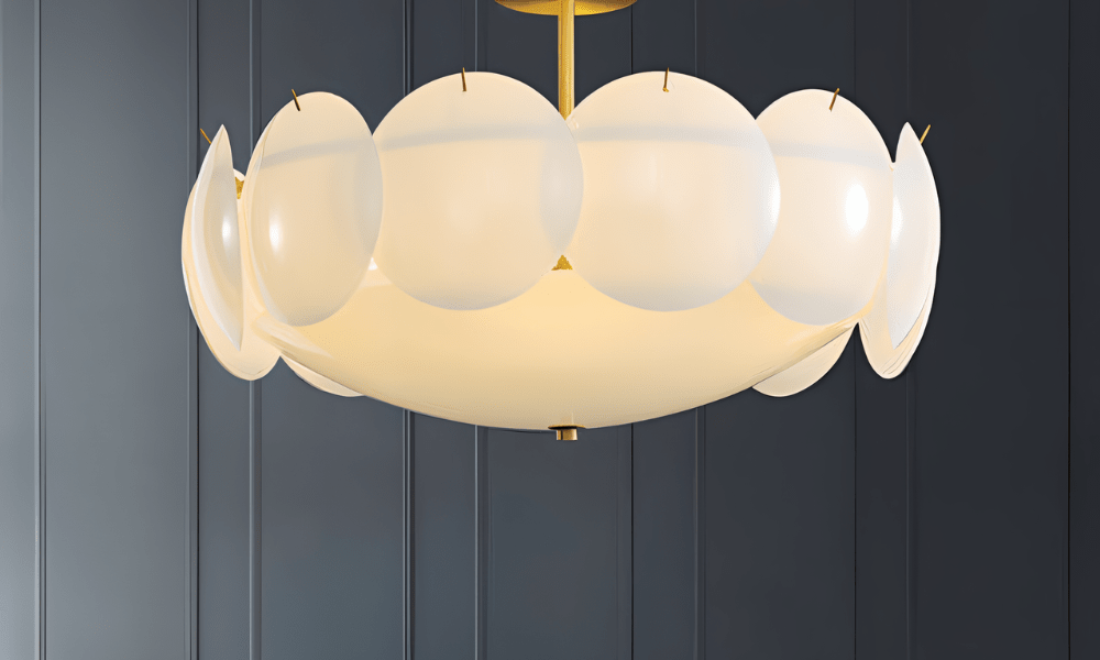 Glow That Captivates At Every Angle