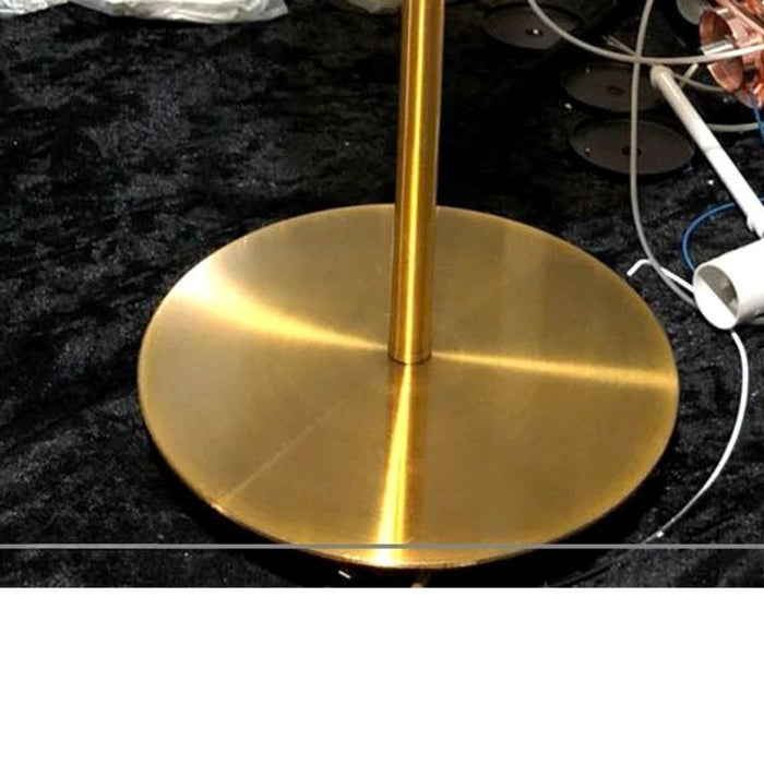 Unique Ancora Table Lamp