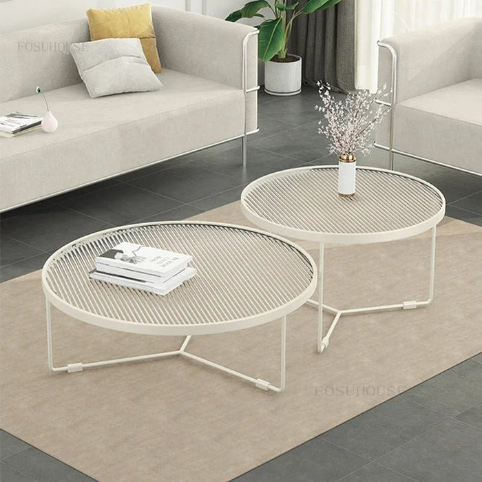 Elevate your living room with the Bilium Coffee Table's modern aesthetic and understated elegance, creating a chic and inviting atmosphere for gatherings with friends and family.