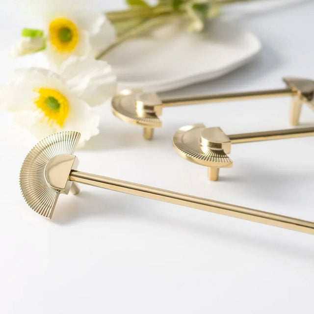 Fara Knob & Pull Bar