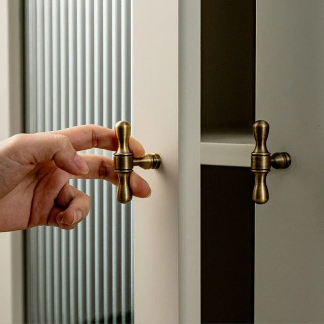 Kuno Knob & Pull Bar