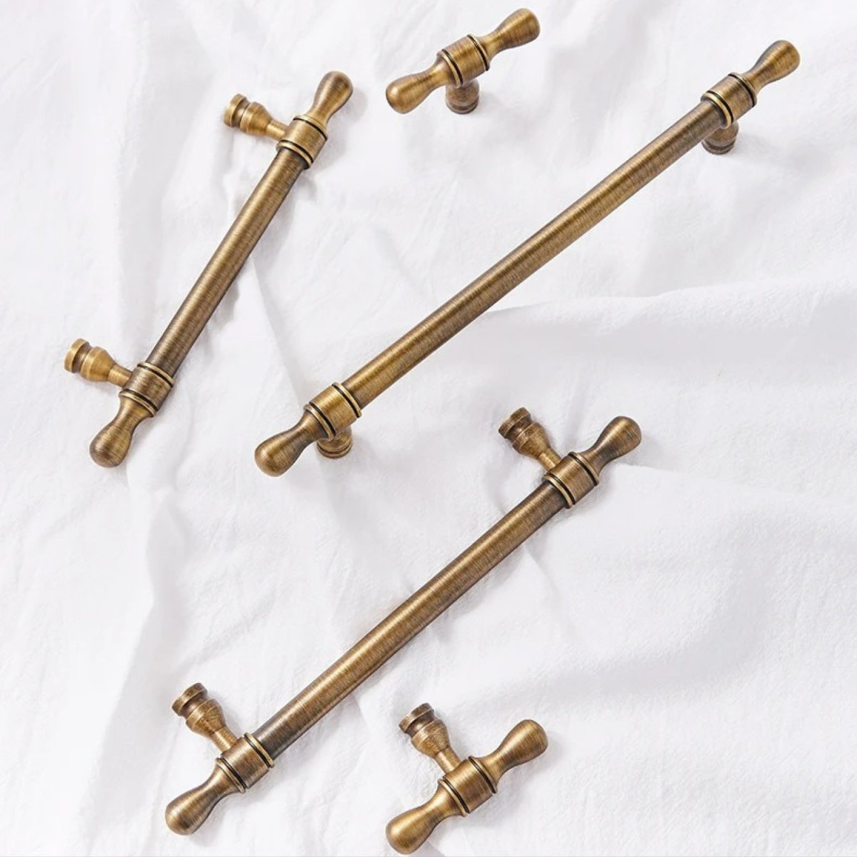 Kuno Knob & Pull Bar