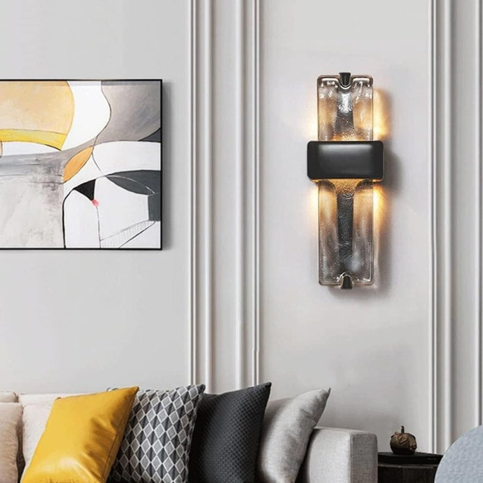 Stylish Lyos Wall Lamp