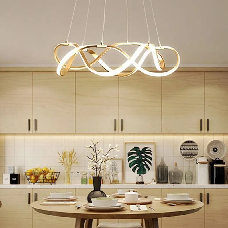 Mariquita Chandelier