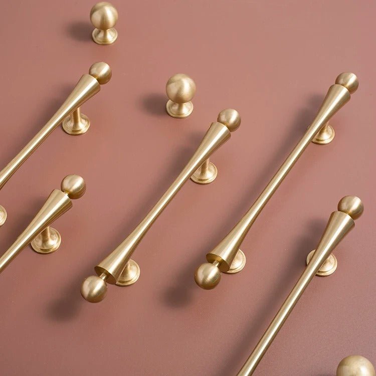 Palah Knob & Pull Bar