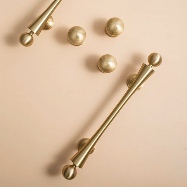 Palah Knob & Pull Bar