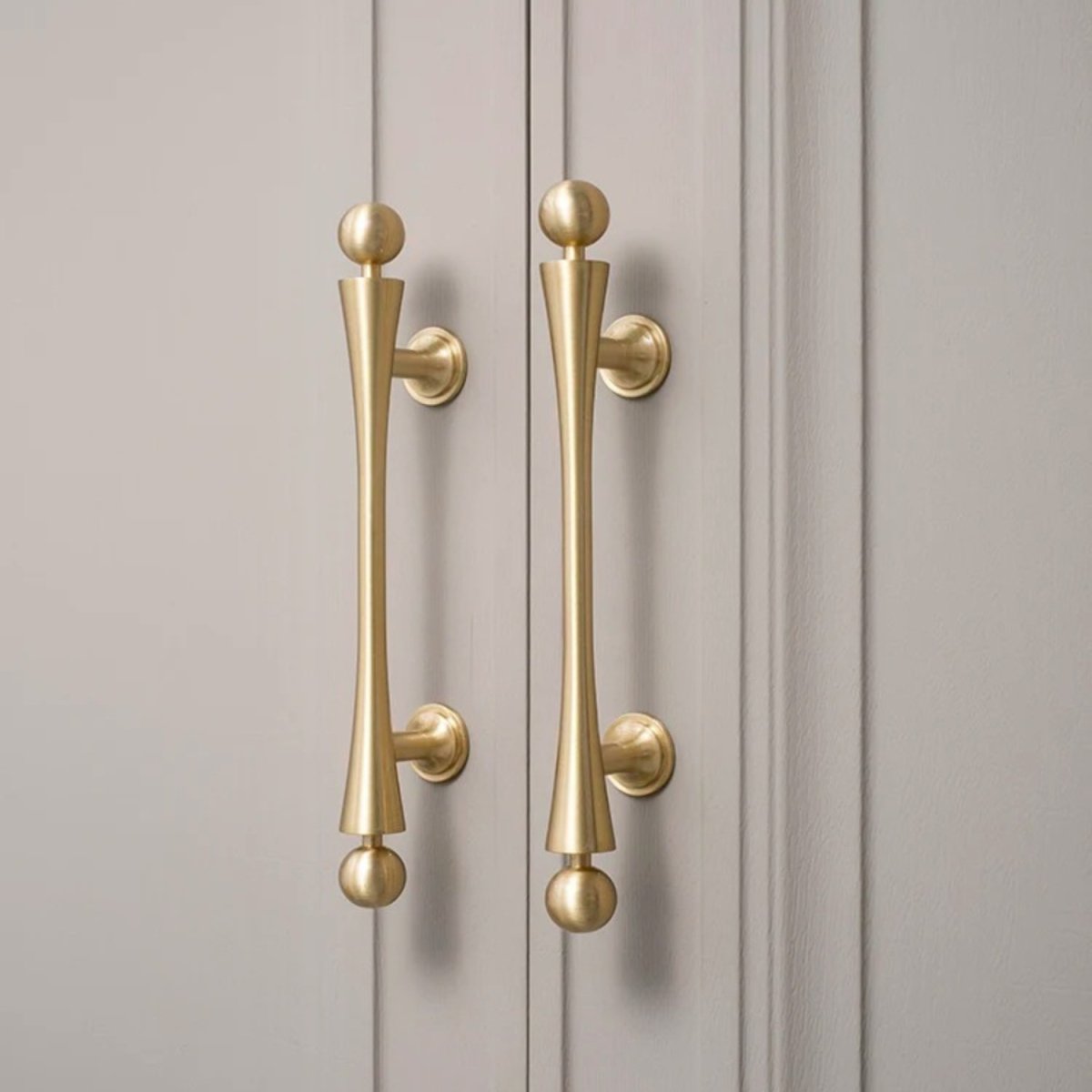 Palah Knob & Pull Bar