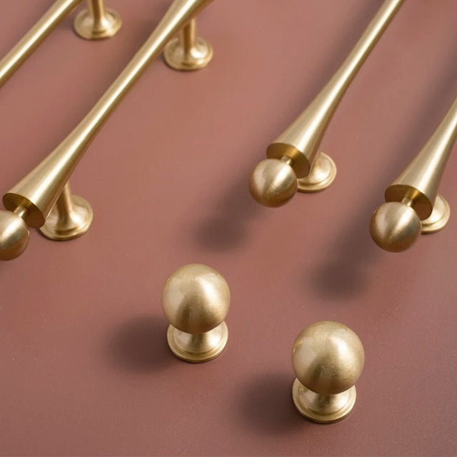 Palah Knob & Pull Bar