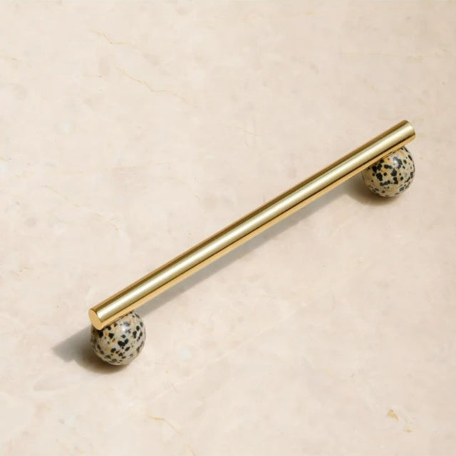 Parasa Marble Pull Bar