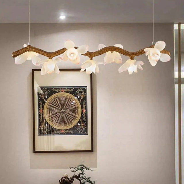 Phaestra Linear Light