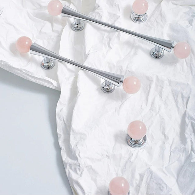 Poma Crystal Knob & Pull Bar