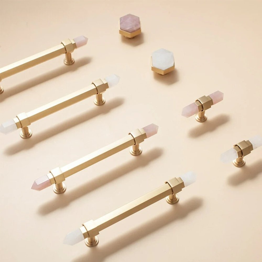 Zakitu Crystal Knob & Pull Bar