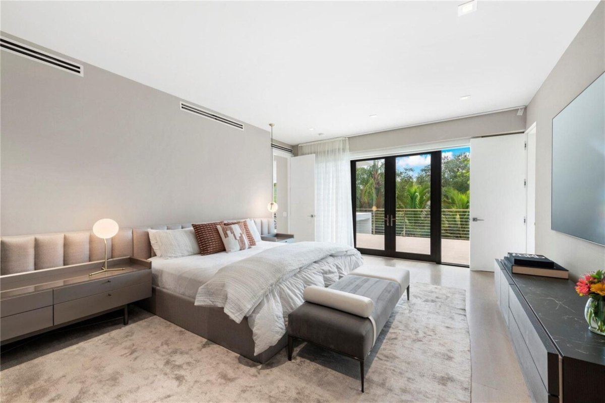 The Cells Pendant Light acts as a functional night light while also imbuing the master bedroom with elegance.