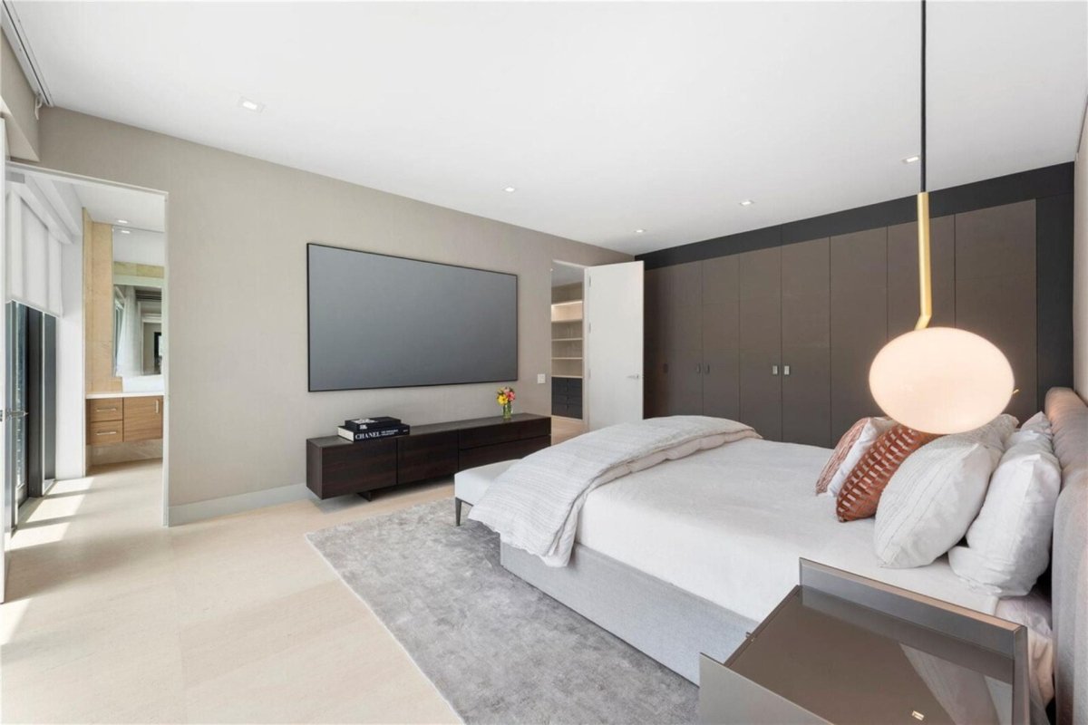 The Cells Pendant Light acts as a functional night light while also imbuing the master bedroom with elegance.